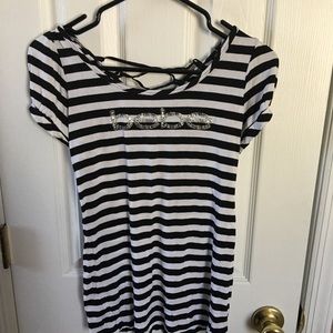 Bebe logo top